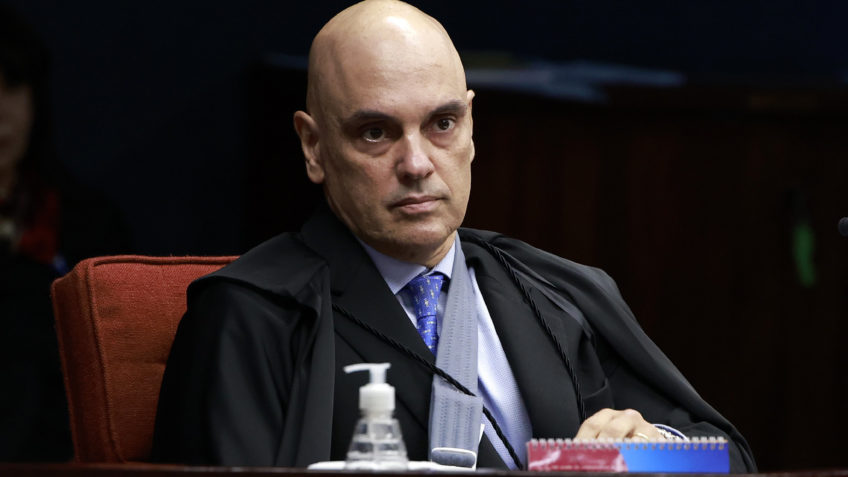 Ação do PSOL contra a IOF: Moraes é nomeado relator