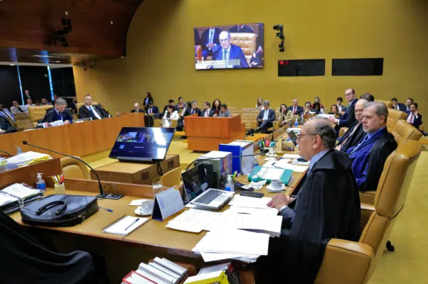 Maioria no STF vincula correções do Collor I ao acordo de 2018