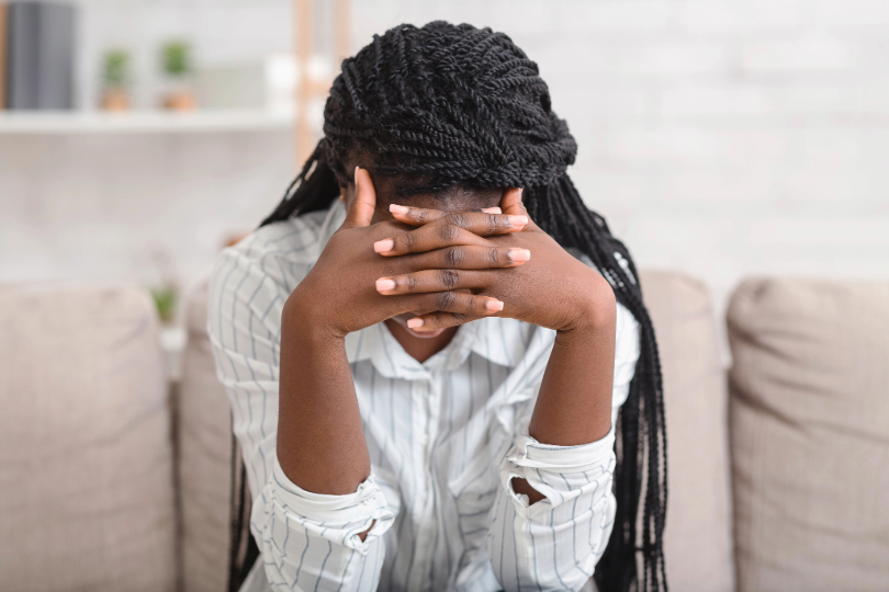 Justiça de Porto Alegre condena fundação e empresa por demissão discriminatória de imigrante haitiana  