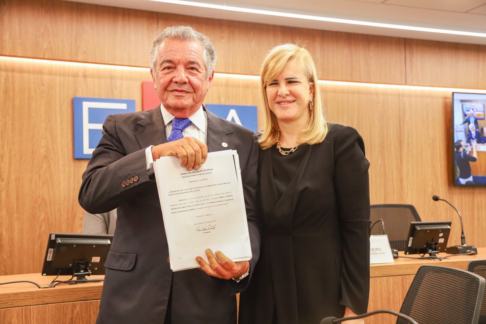 Marco Aurélio Mello retorna aos quadros da OAB-RJ e assume presidência de honra da Comissão de Estudos Institucionais do STF