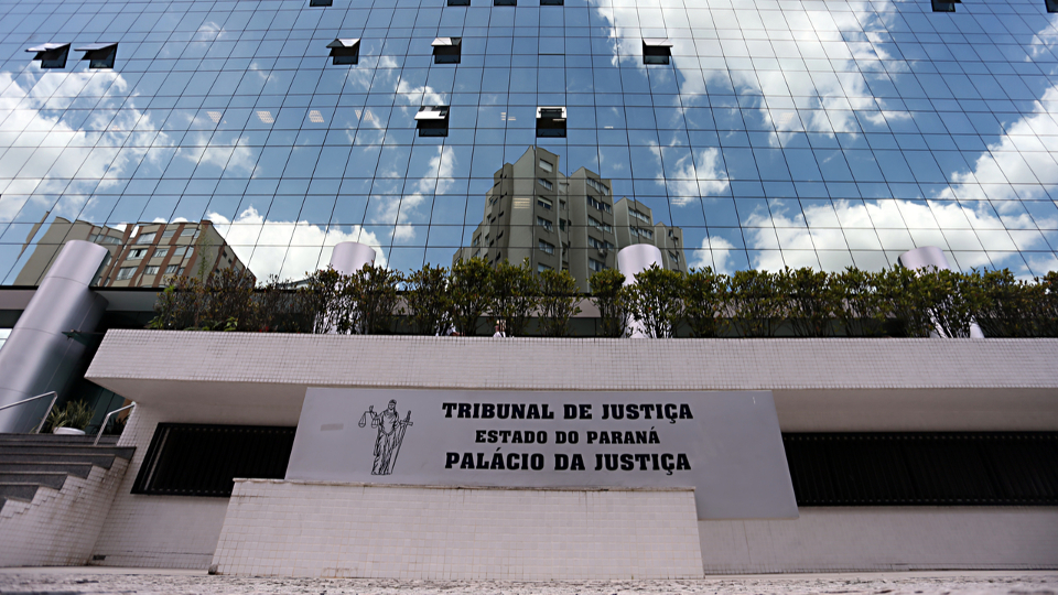 Negar exercício parcial do silêncio viola direito à defesa ampla, entende TJ-PR