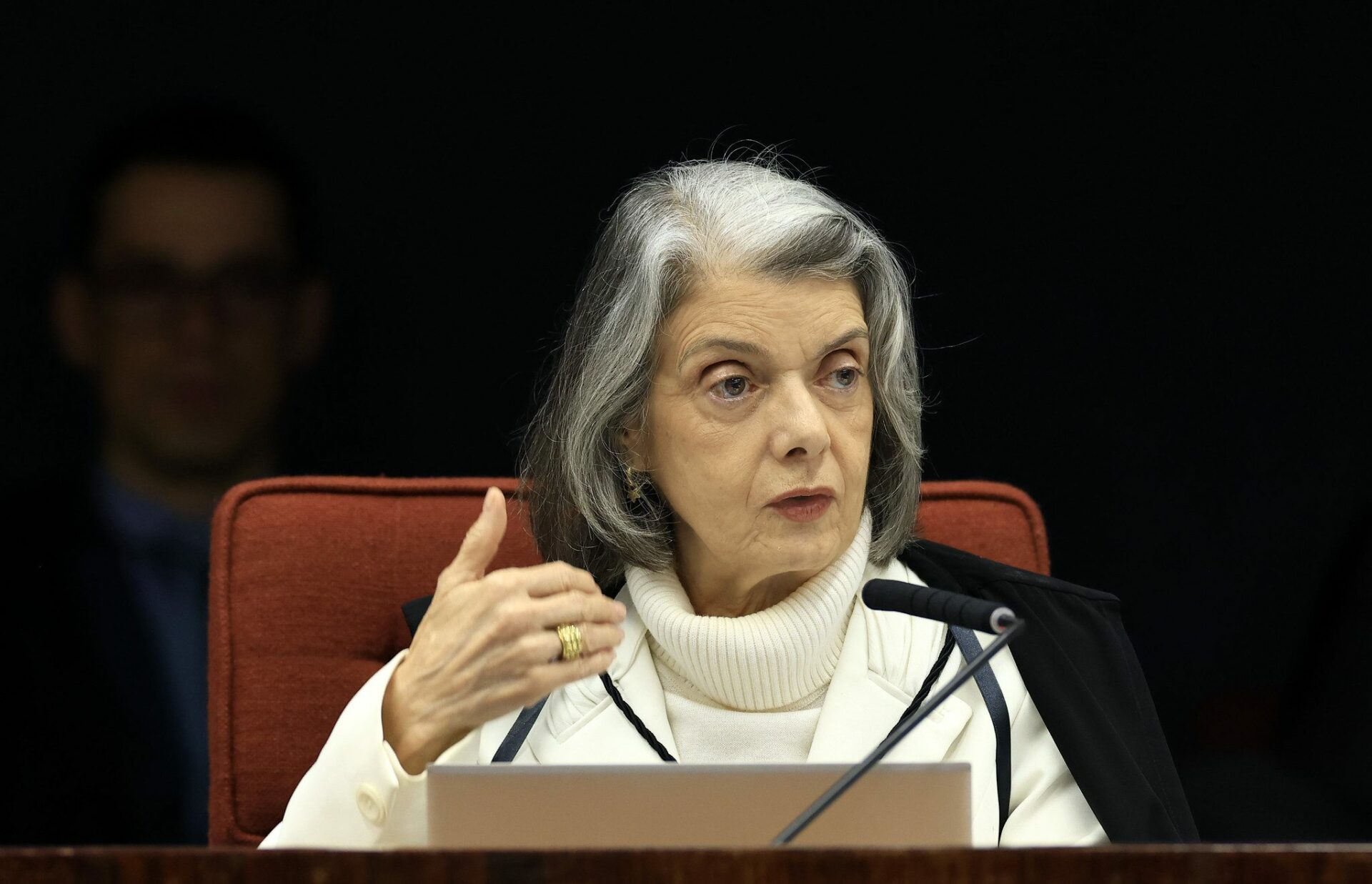 TSE determina lista tríplice exclusiva para mulheres em vaga no TRE-RJ