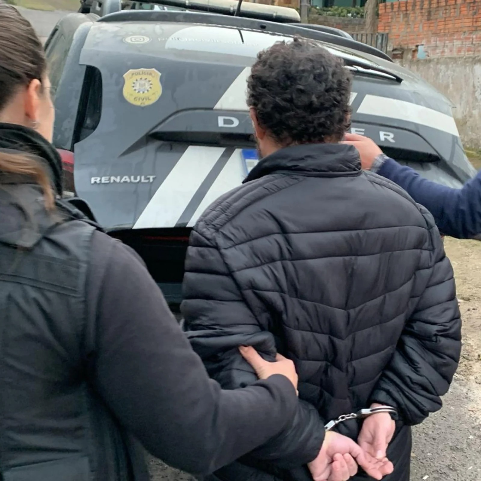 Servidor público é preso por aplicar golpes se passando por advogado no RS