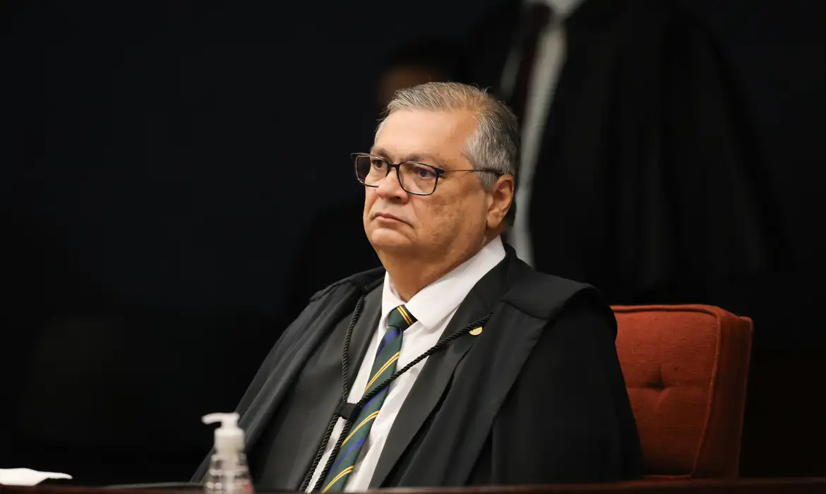 Ameaças contra Dino podem estar ligadas a milícias digitais, diz PF