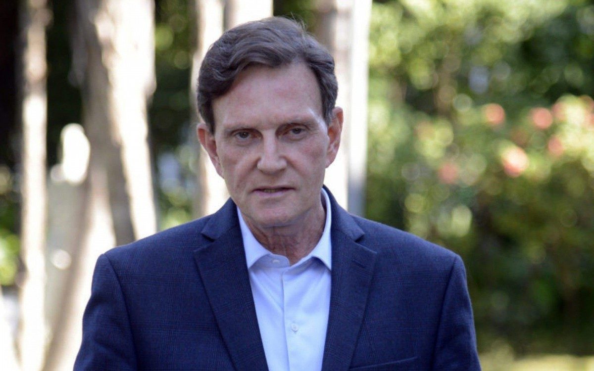 Justiça do RJ condena Marcelo Crivella a pagar R$ 100 mil por ‘ato discriminatório’  na Bienal do Livro