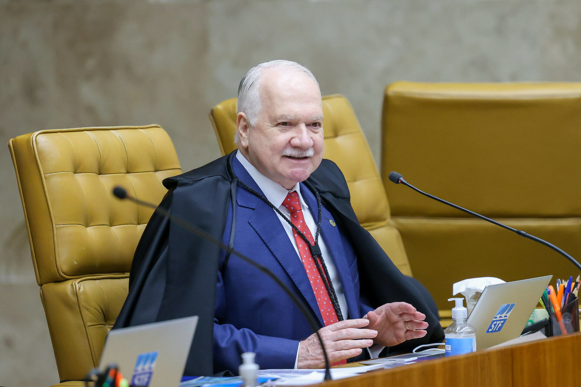 De perfil conservador e posições firmes, Edson Fachin assume nesta segunda (29) a presidência do STF pelos próximos dois anos