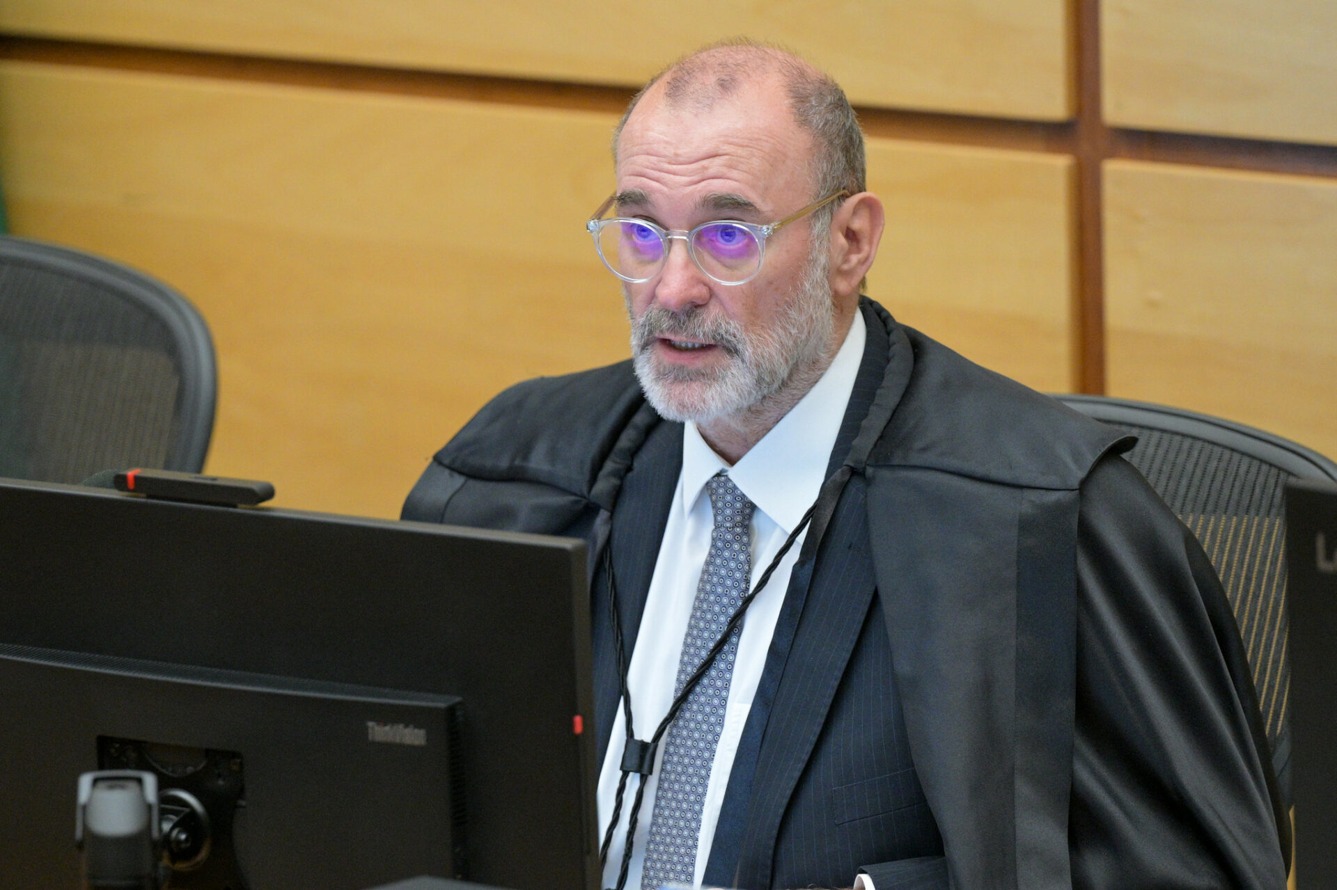 STJ condena dentista ao reconhecer prática de violação sexual mediante fraude