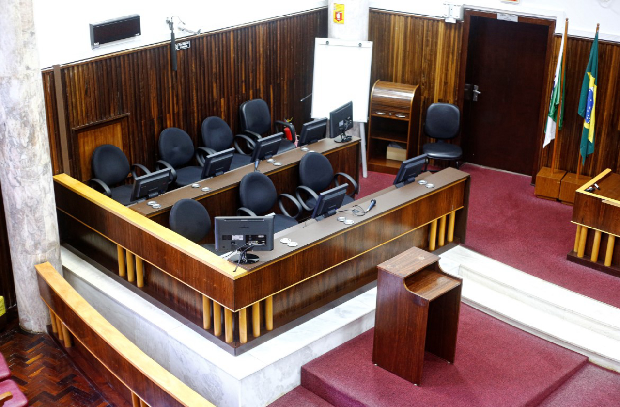 “Quebra insanável”: Juíza anula julgamento por violação de incomunicabilidade no Tribunal de Júri