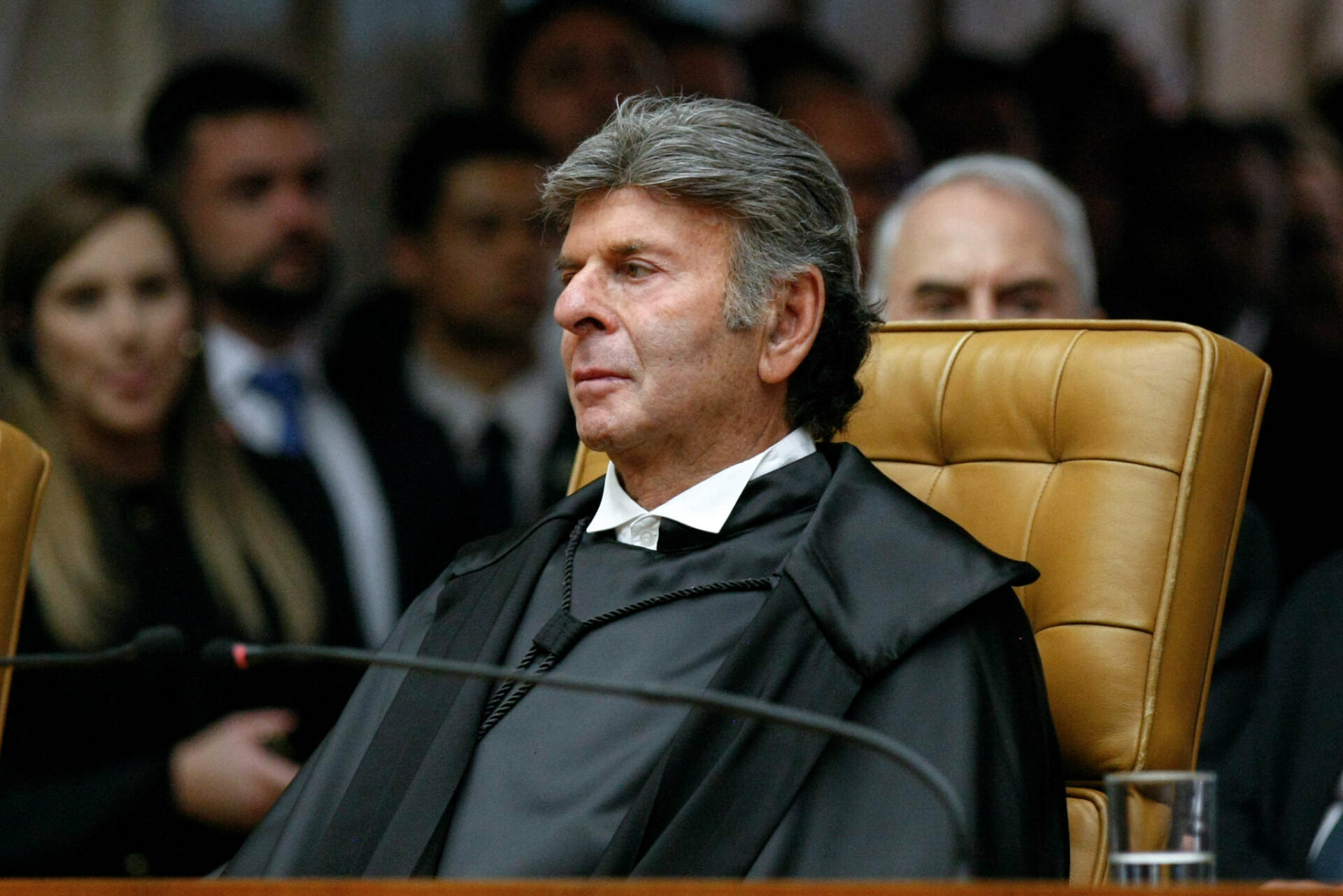 Fux pede vista e suspende julgamento de Moro por calúnia contra Gilmar Mendes