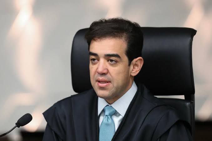 Conselhos de fiscalização profissional têm 90 dias para cumprir lei sobre ocupação de cargos em comissão, decide TCU