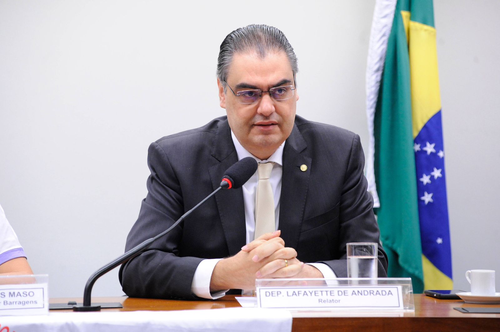 Projeto de lei que moderniza prazos no processo penal e reforça prerrogativas da advocacia é aprovado na CCJ da Câmara; OAB celebra avanço do PL