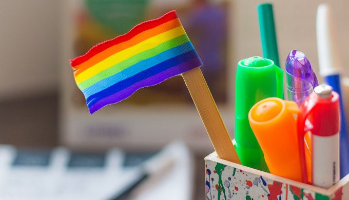 STF suspende leis que proibiram ensino de "ideologia de gênero" nas escolas