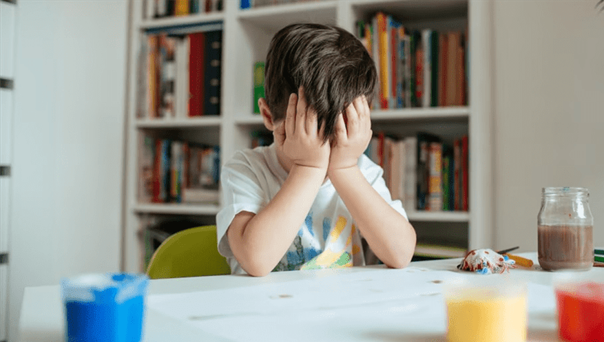 TJ-DF condena clínica por maus-tratos em criança com autismo durante internação