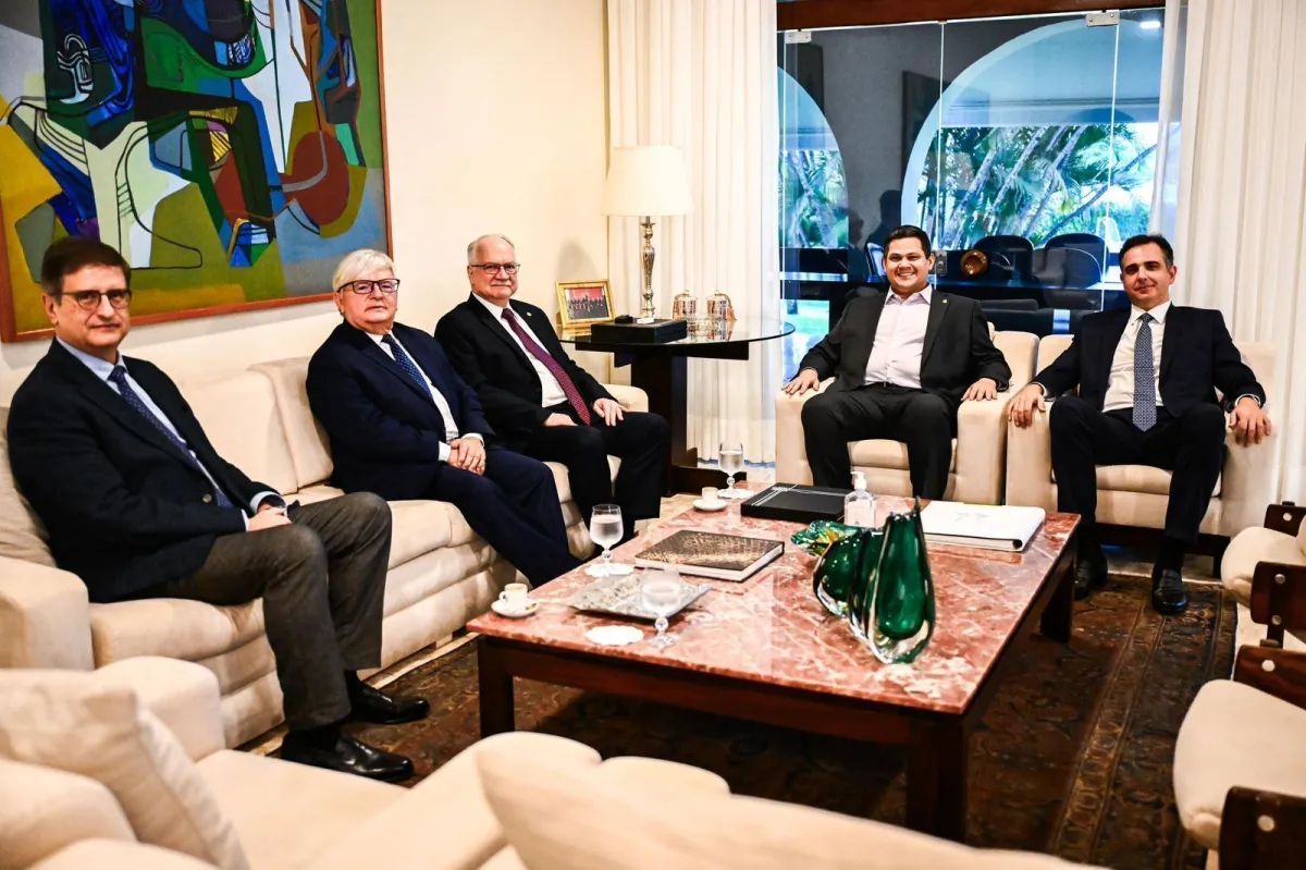 Presidentes do STF e do STJ e PGR oficializam ao Senado consenso sobre destinação das custas judiciais e criação do fundo para modernização da Justiça Federal