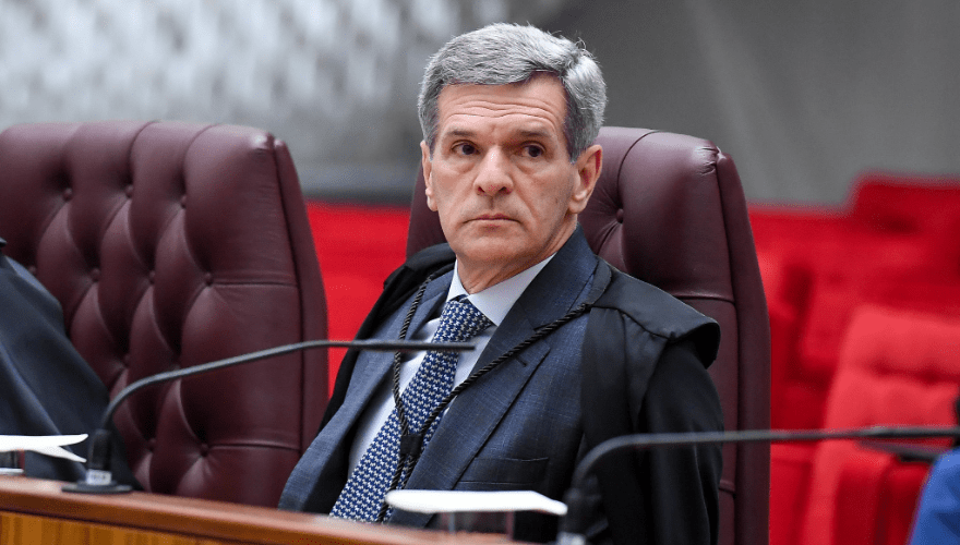 Paraná pode ser obrigado a construir casa do albergado se medidas alternativas forem insuficientes, decide STJ