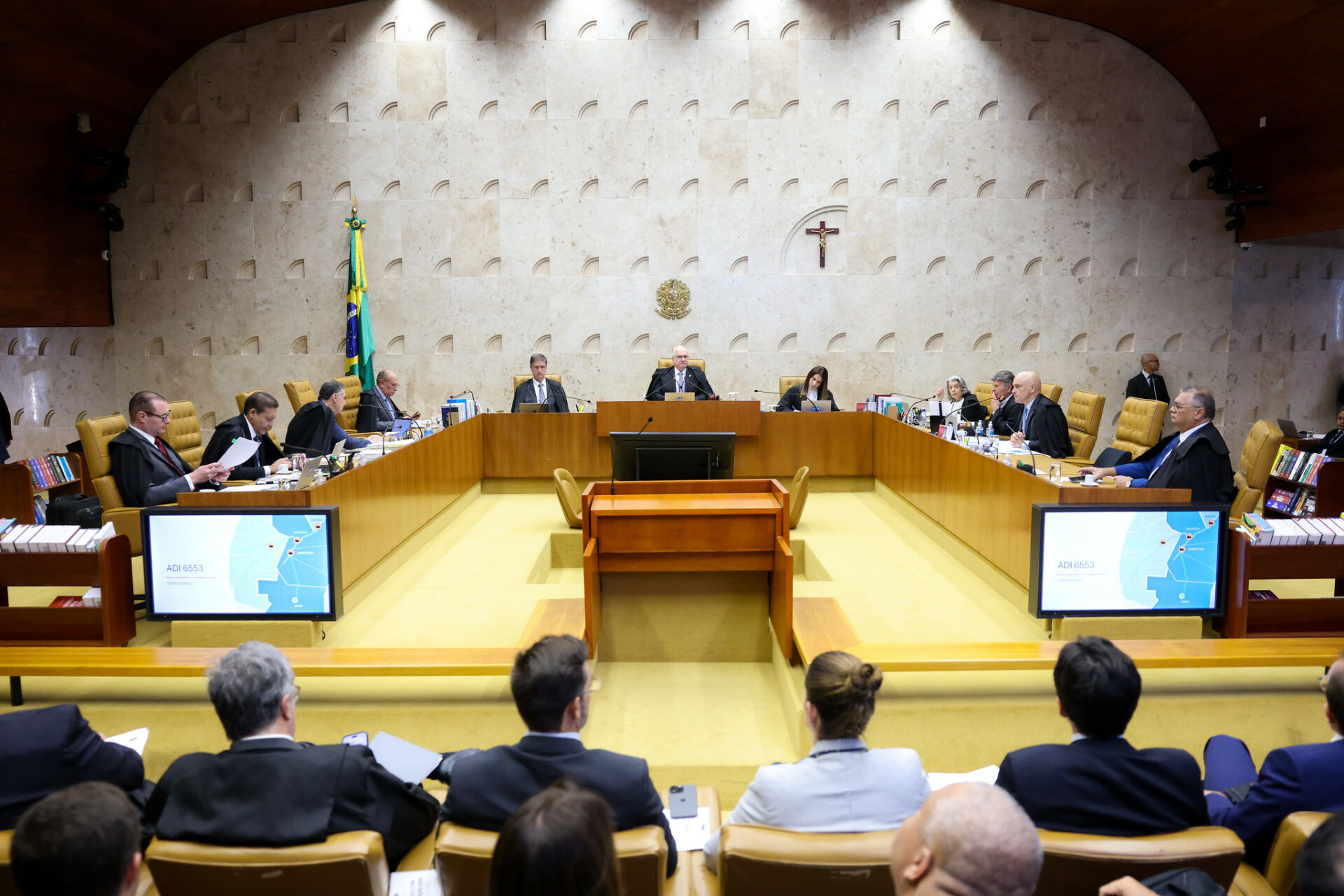 STF retoma julgamento sobre aplicação do Estatuto do Idoso em planos de saúde