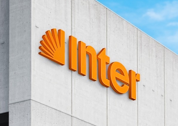 Justiça condena Banco Inter a indenizar pessoa trans por usar nome ‘morto’ mesmo após atualização do cadastro