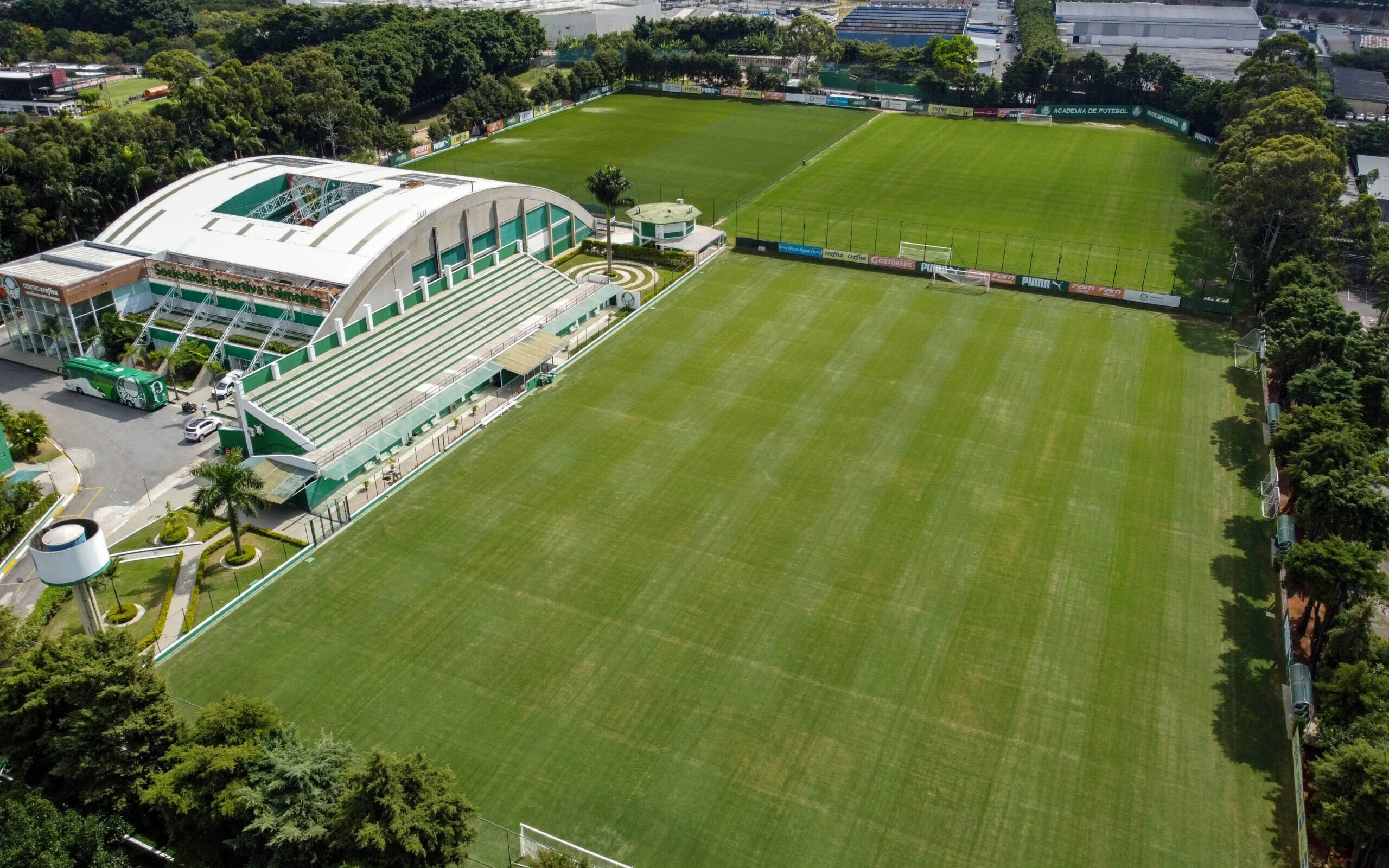 Justiça manda demolir CT do Palmeiras por infrações ambientais