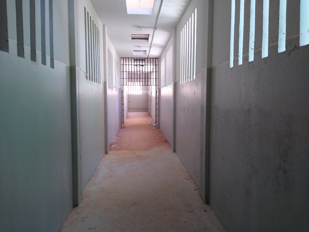 Presídio de segurança máxima no Ceará vai gravar conversas entre detentos e advogados; OAB-CE reage com “veemente discordância” da medida