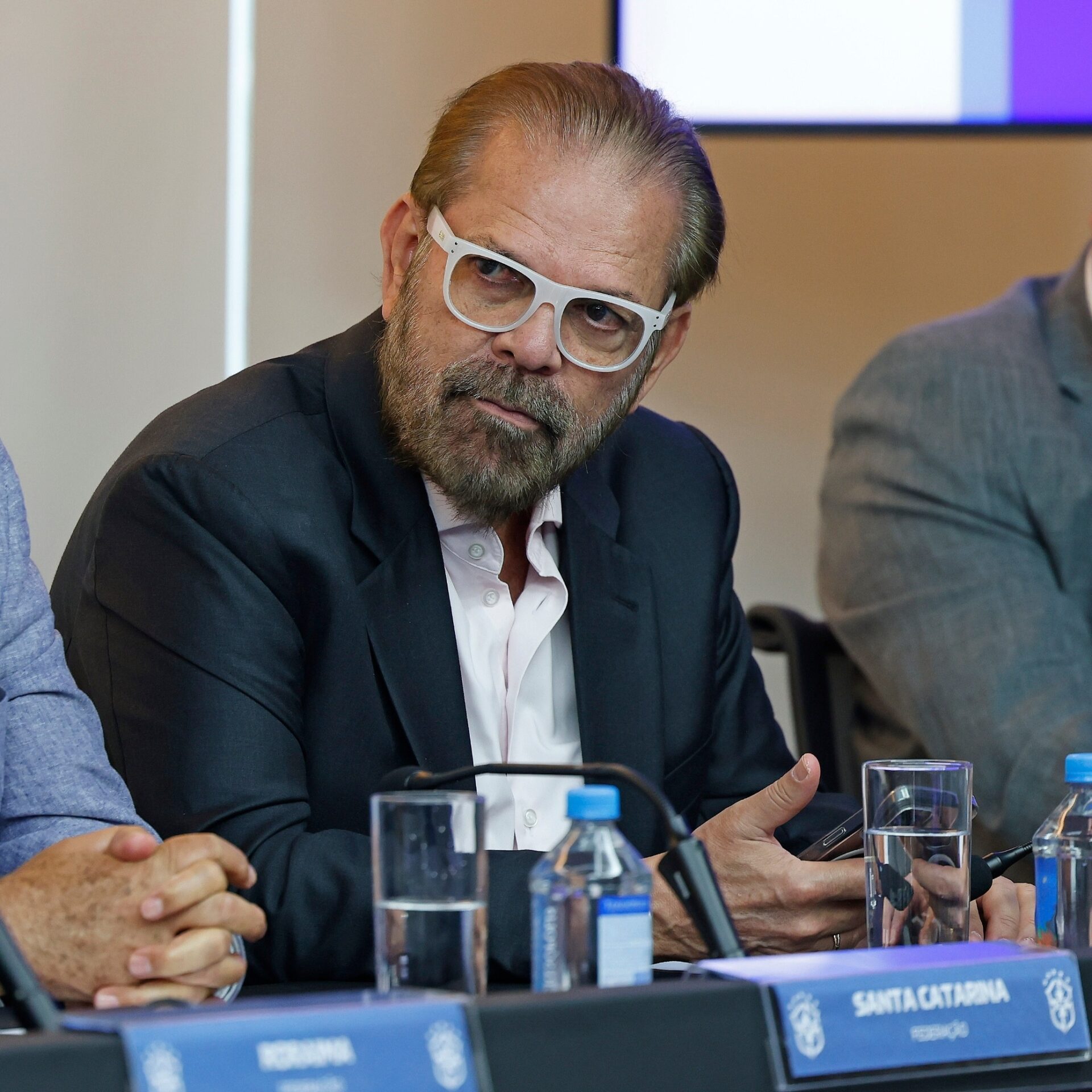 Justiça nega afastamento do presidente da FPF em ação sobre contrato com a Petrobras