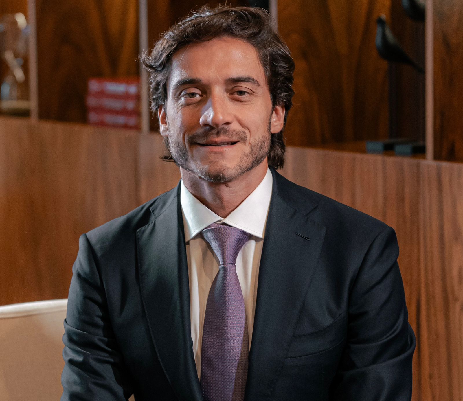 Poder paralelo: o avanço do crime organizado e o desafio ao Estado Democrático