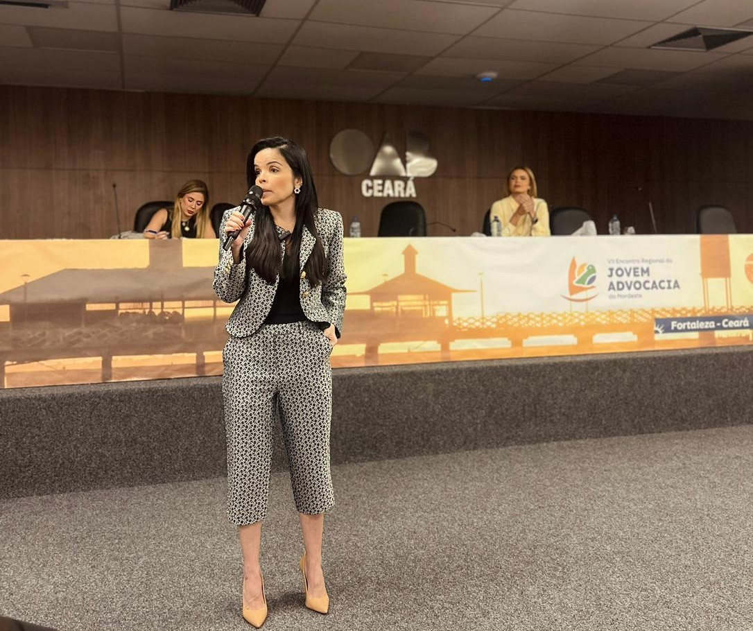 Conselheira federal da OAB destaca importância do posicionamento estratégico e construção de autoridade na advocacia
