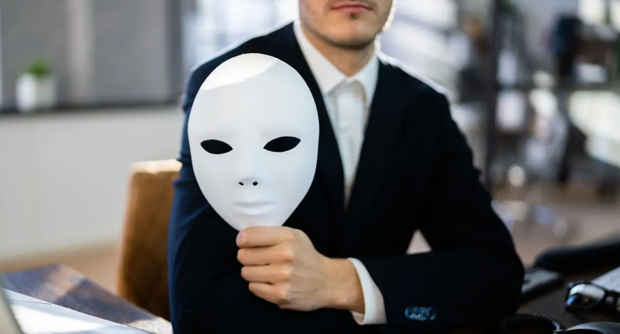 Justiça suspende descontos de benefício previdenciário após suspeita de fraude