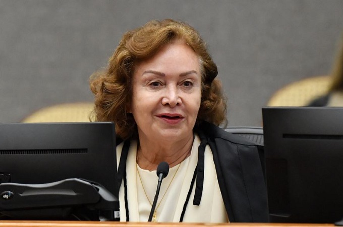 É necessária prévia notificação do plano de saúde ao beneficiário em rescisão por fraude, define STJ