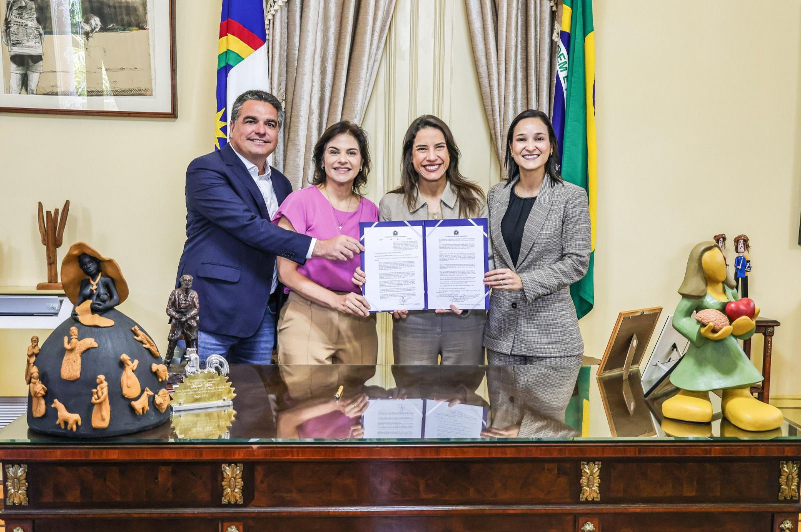 Após pedido da OAB Pernambuco, governadora Raquel Lyra regulamenta advocacia dativa