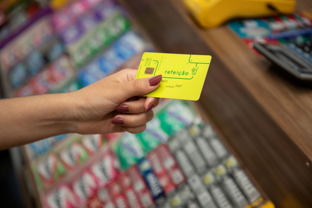 Novas regras do governo Lula para vale-refeição são suspensas Justiça Federal