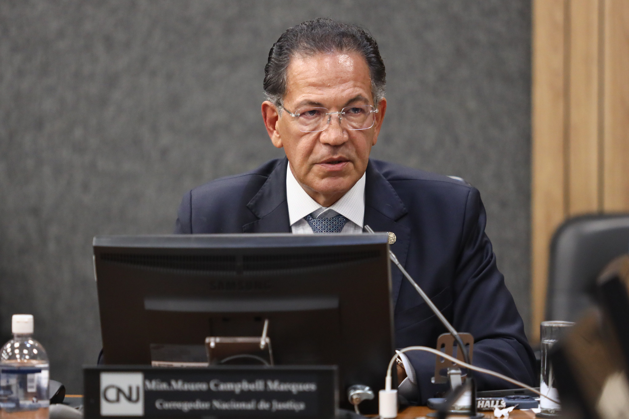 Corregedor cobra explicações de cinco tribunais sobre R$ 30 bi em depósitos no BRB