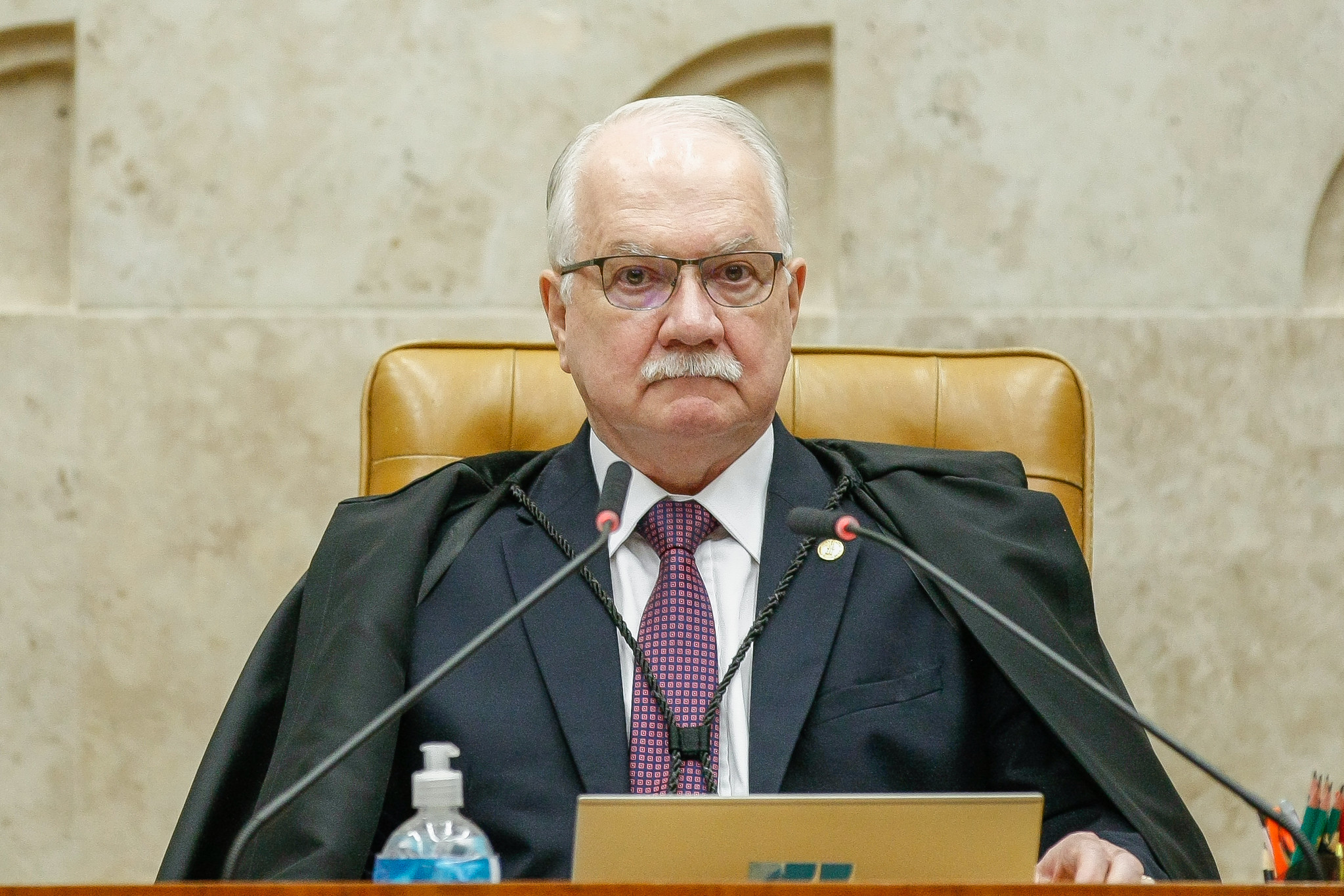 STF cria comissão técnica para definir regras sobre remunerações que ultrapassam o teto salarial