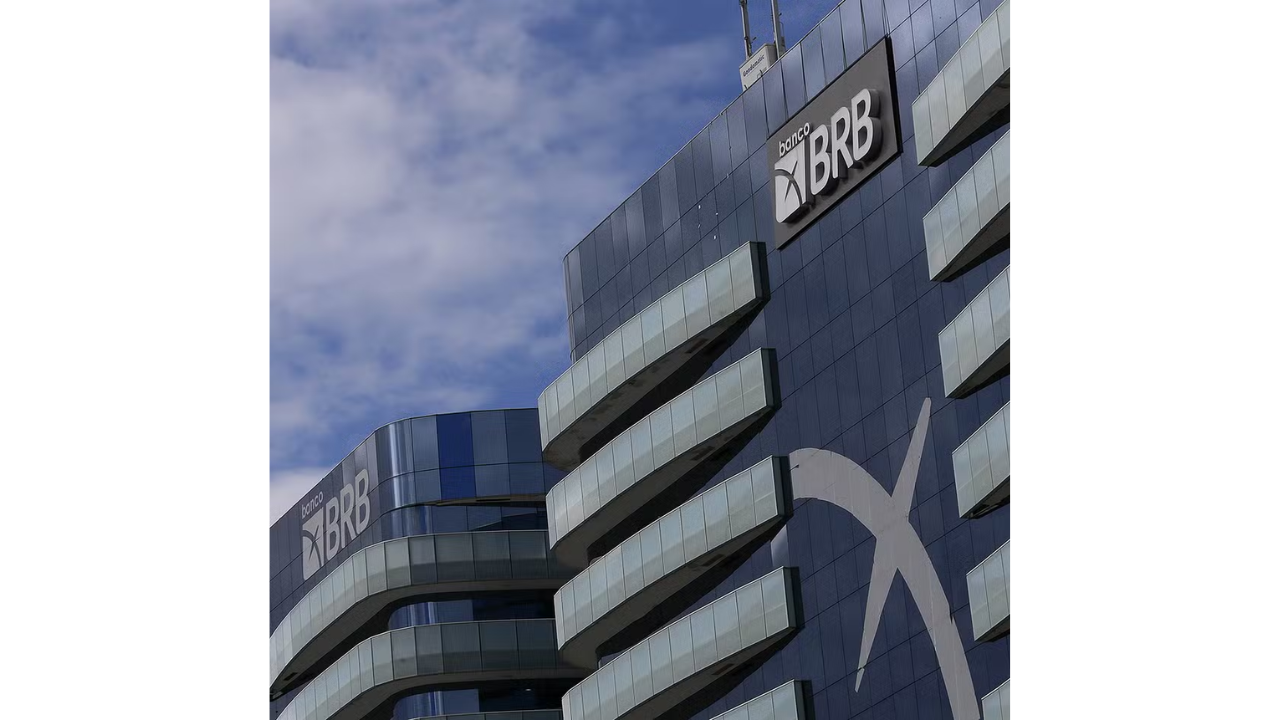 Justiça de Brasília bloqueia ações do BRB em posse de investigados no caso Master