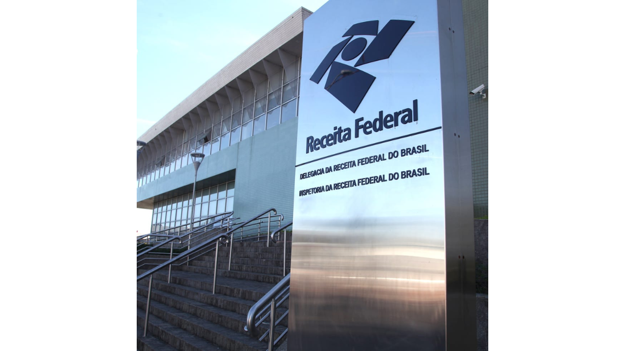 STF confirma vazamento de dados de ministros e familiares por servidores da Receita Federal