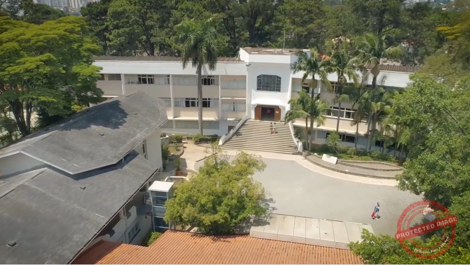 STJ condena escola a indenizar R$ 1 milhão a pai de aluna morta em excursão escolar