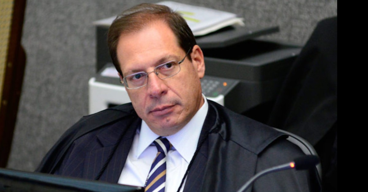 STJ nega liminar e mantém pena de 24 anos para mãe que escondeu corpo de filho em freezer