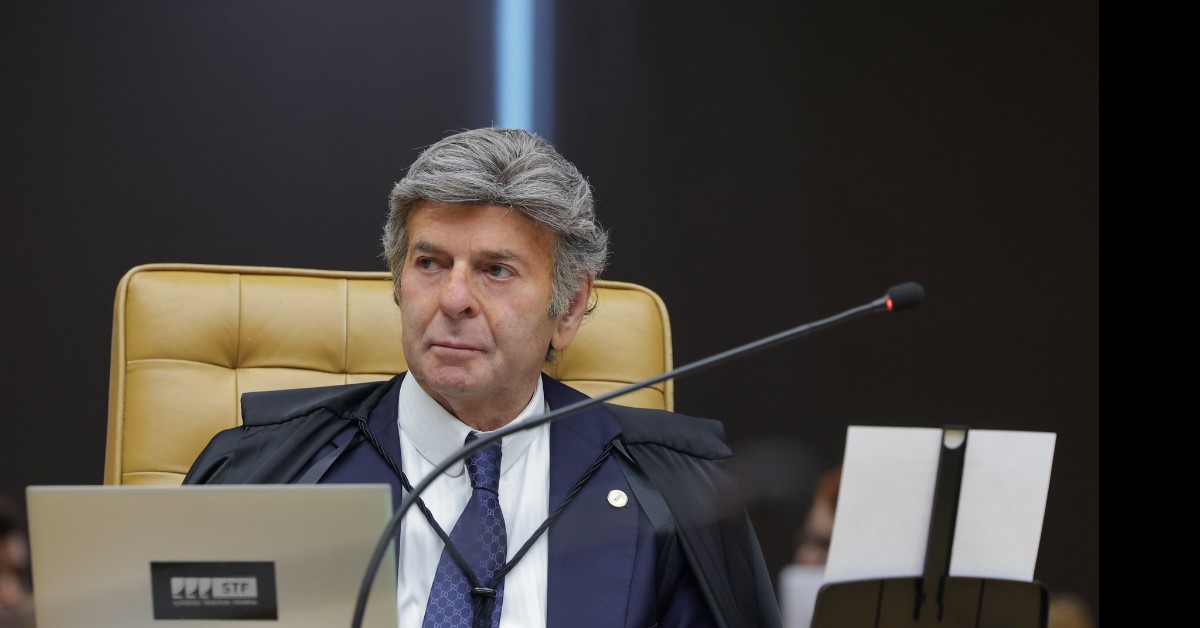 STF torna sem efeito lei de município  paranaense que instituiu programa “Escola sem Partido”