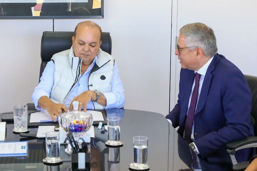 OAB-DF requer a Ibaneis explicações sobre pendências jurídicas e ambientais em socorro ao BRB