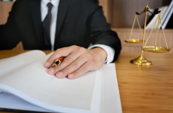 Filhos podem pleitear direitos trabalhistas de pai falecido sem necessidade de inventário, decide TRT-3